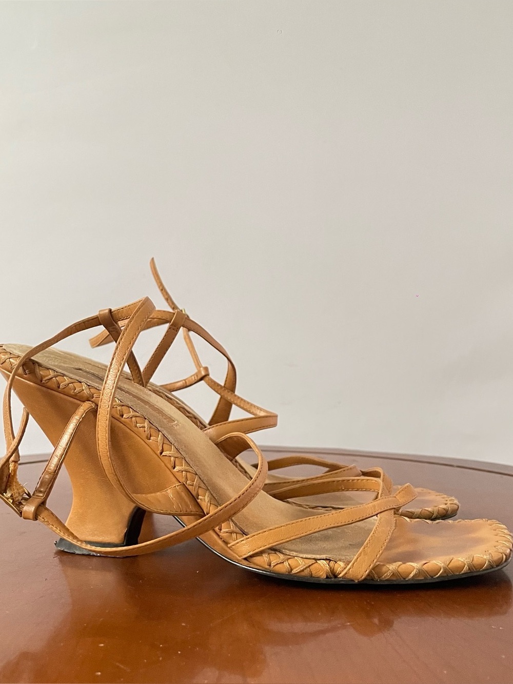 Enzo Angiolini strappy leather sandals | US 9M